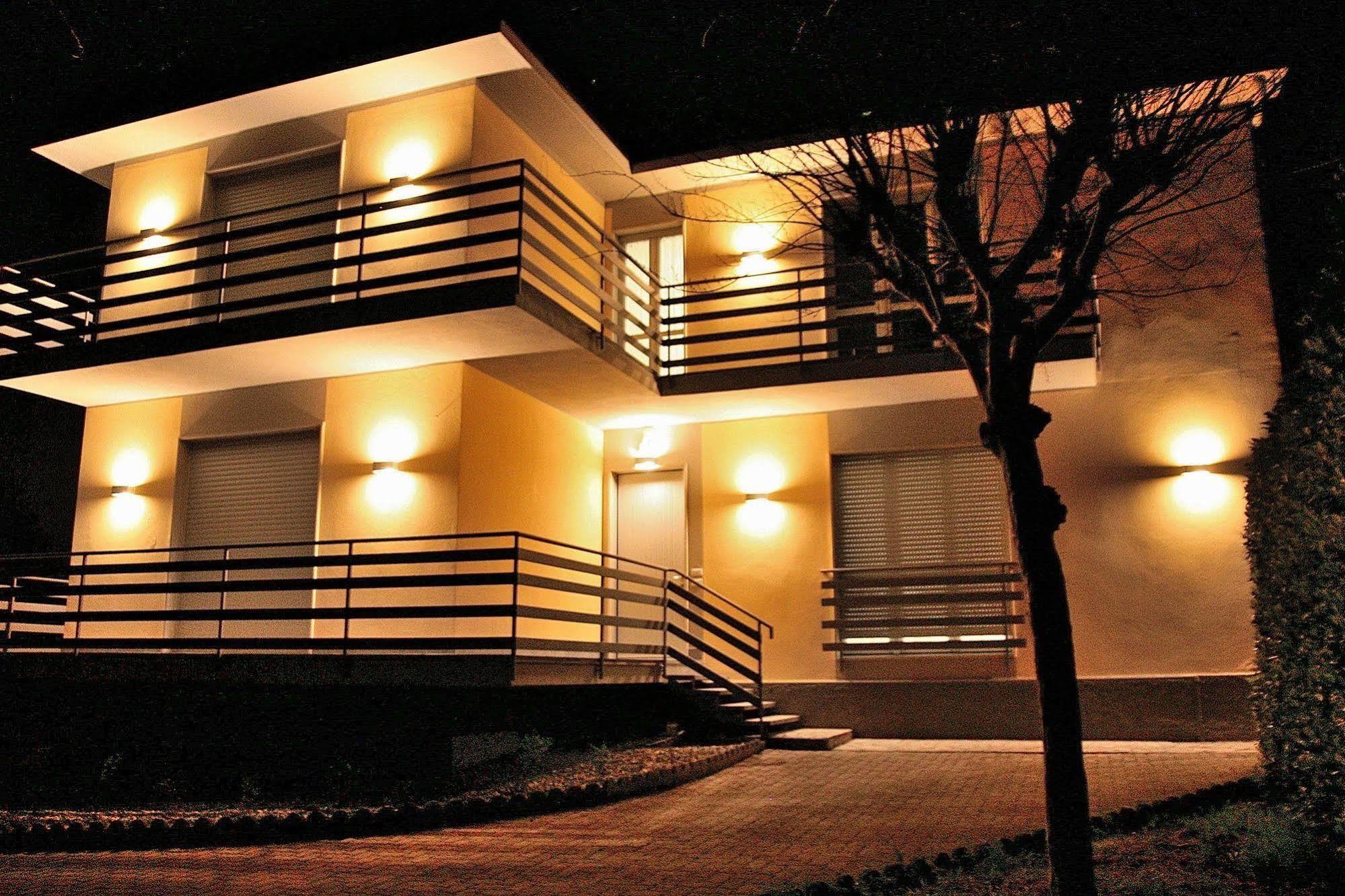 B&B Vinago Belvedere Mornago Exterior foto